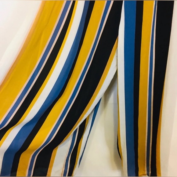 Urban Outfitters Tootsie Button-Down Cropped Jumpsuit - Picture 9 of 11